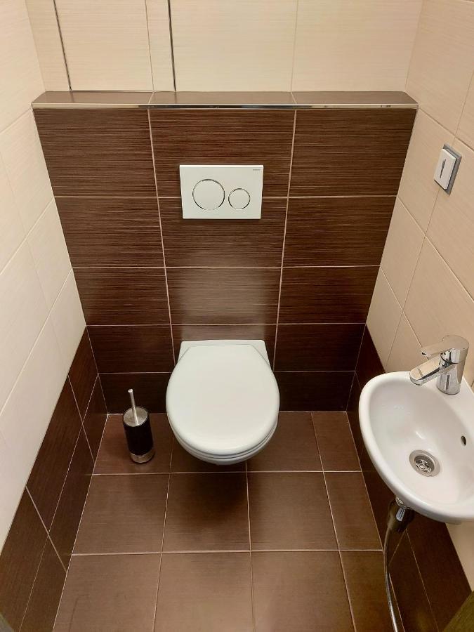 Apartman Eva - Plne Vybaveny Byt - Тин-над-Влтавоу Екстер'єр фото